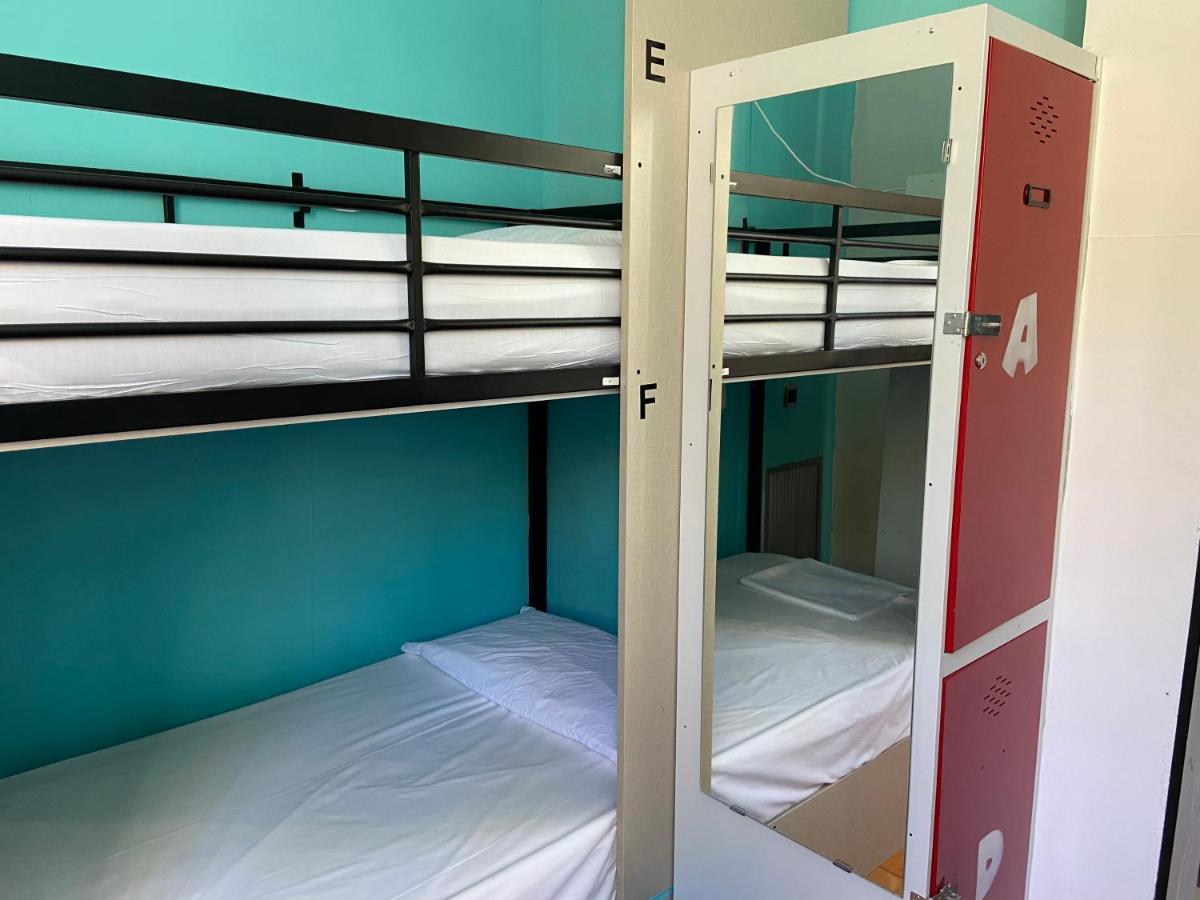 Hostel Center Мадрид Екстериор снимка