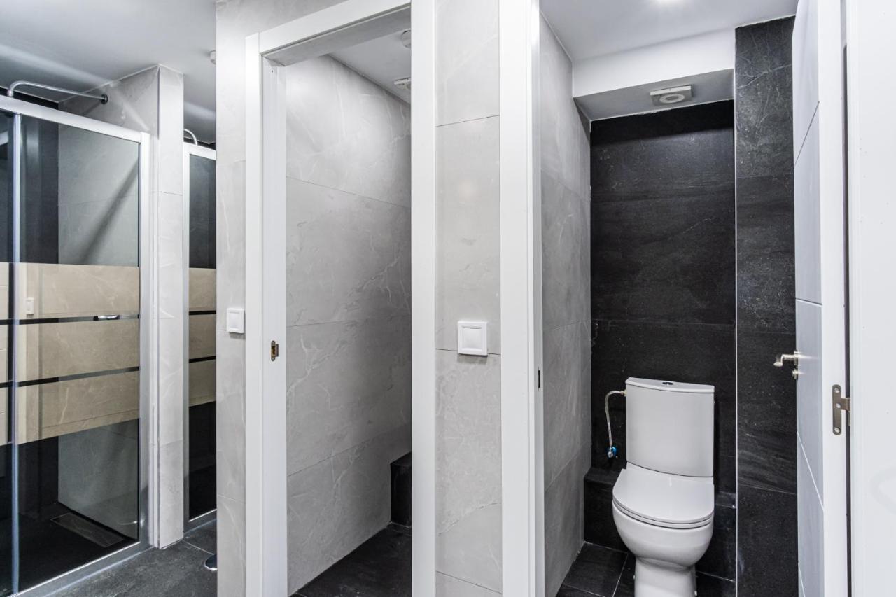 Hostel Center Мадрид Екстериор снимка